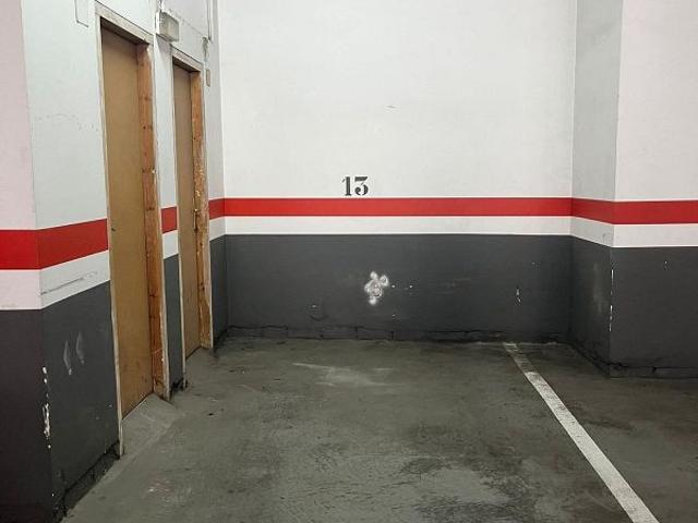 Garaje en alquiler en calle Del Canonge Doctor Auguet, Viladecans, de 391 m² por 80