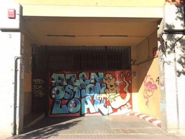 Garaje en alquiler en calle Del Comerç, Hospitalet de Llobregat, L´, de 8 m² por 75