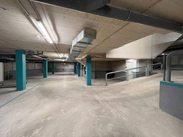 Garaje en alquiler en calle Del Comerç, Palau solità i Plegamans, de 13 m² por 78