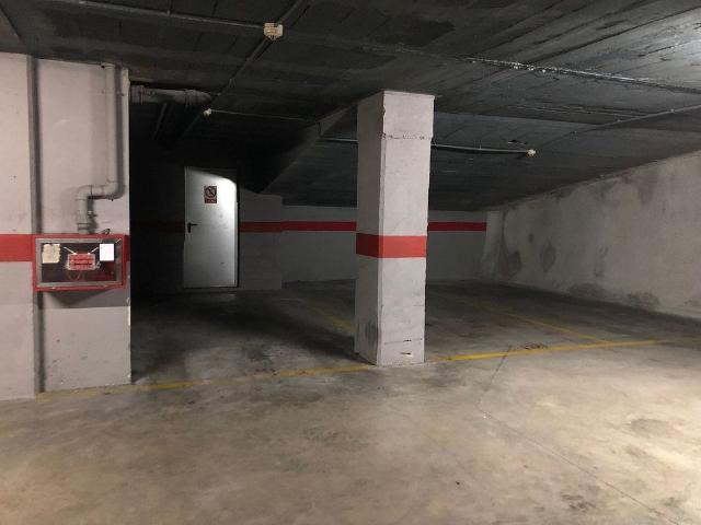 Garaje en alquiler en calle Del Doctor Mallafré, Tarragona, por 95