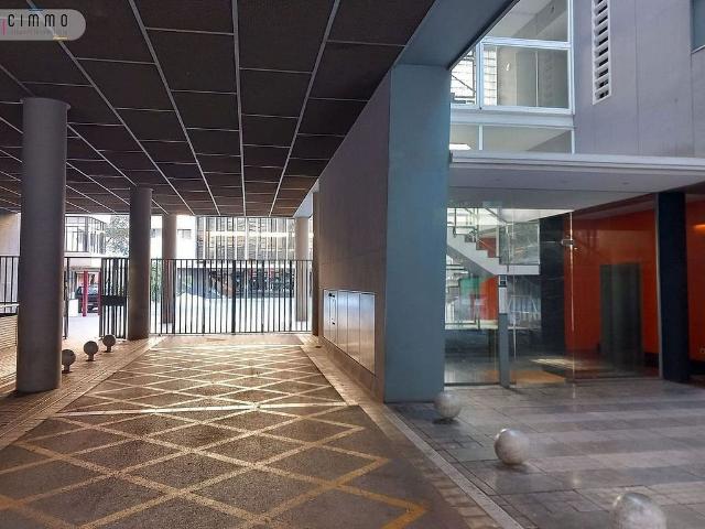 Garaje en alquiler en calle Del Rosselló, Barcelona, de 13 m² por 157