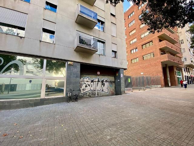 Garaje en alquiler en calle D'entença, Barcelona, de 11 m² por 120