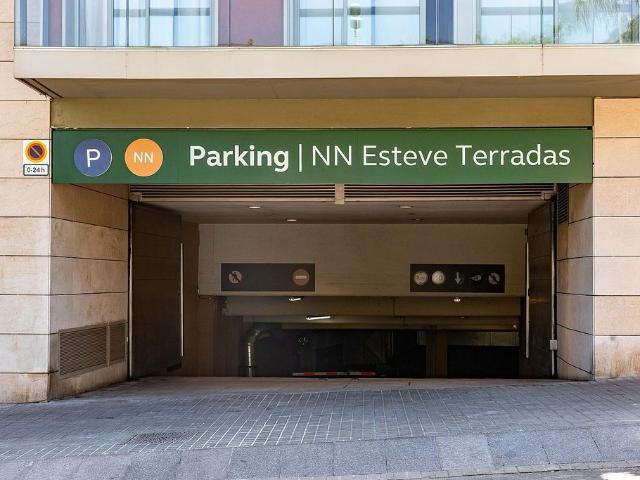 Garaje en alquiler en calle D'esteve Terradas, Barcelona, de 3 m² por 35