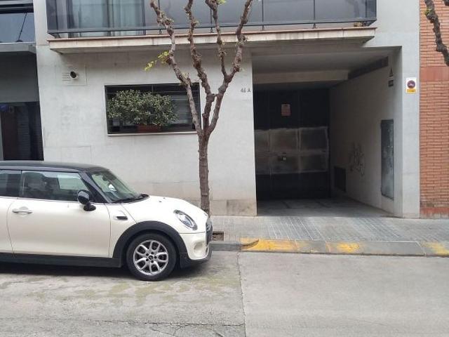 Garaje en alquiler en calle Francesc Macia, Masnou, por 25