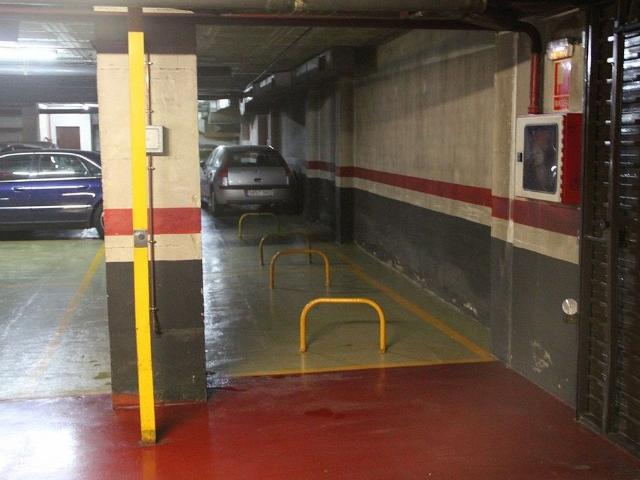 Garaje en alquiler en calle Lope de Vega, Granollers, de 15 m² por 70