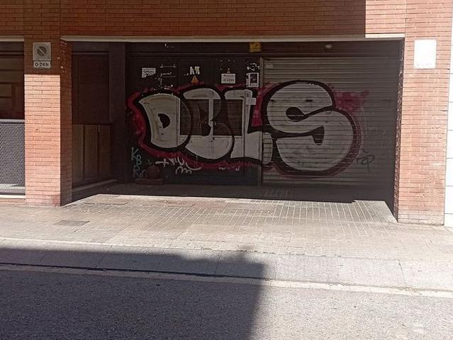 Garaje en alquiler en calle Sant Genís, Barcelona, por 120