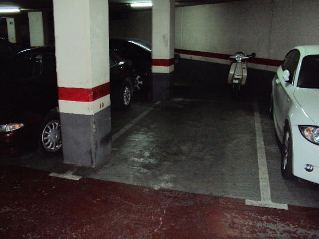 Garaje en alquiler en calle Padilla, Barcelona, por 90