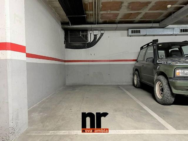 Garaje en alquiler en calle Pizarro, Ripollet, de 11 m² por 65
