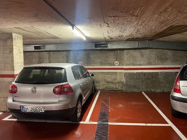 Garaje en alquiler en calle Republica Argentina, Barcelona, por 100