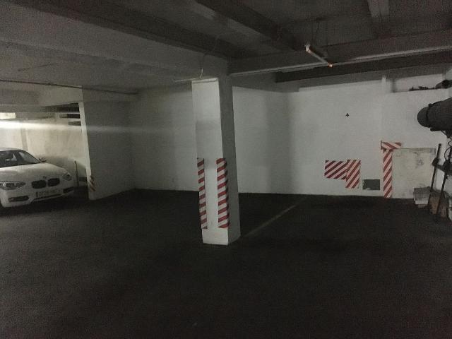Garaje en alquiler en calle Torrent de L'olla, Barcelona, de 2 m² por 35