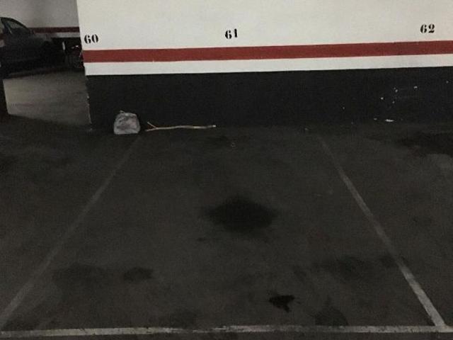 Garaje en alquiler en calle Valencia, Barcelona, de 10 m² por 105