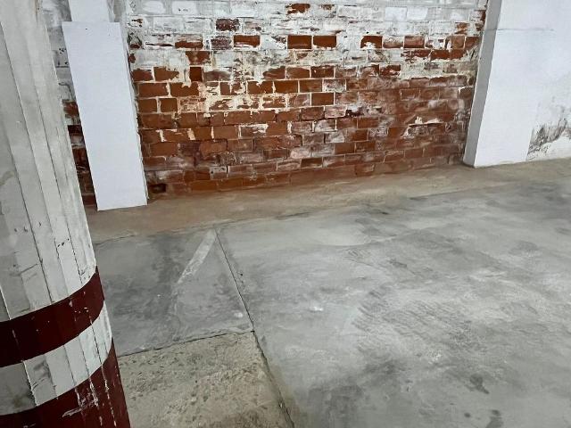 Garaje en alquiler en calle Vescomtes de Cabrera, Breda, de 9 m² por 60