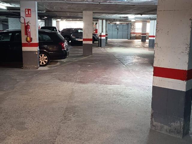 Garaje en Alquiler en Centre