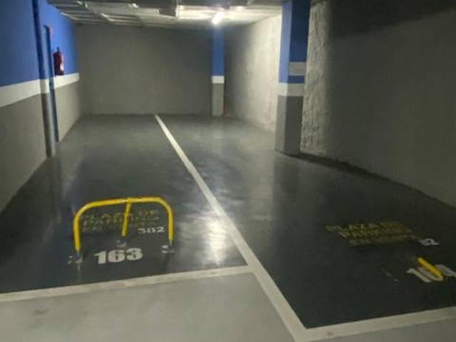 Garaje en Alquiler en Centre