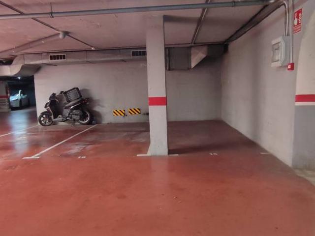 Garaje en Alquiler en Centre
