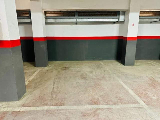 Garaje en alquiler en Almería, Zapillo