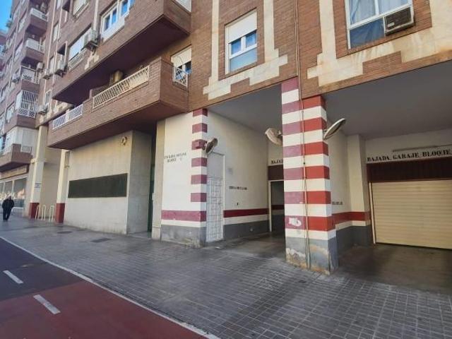 Garaje en alquiler en Almería, Nueva andalucia