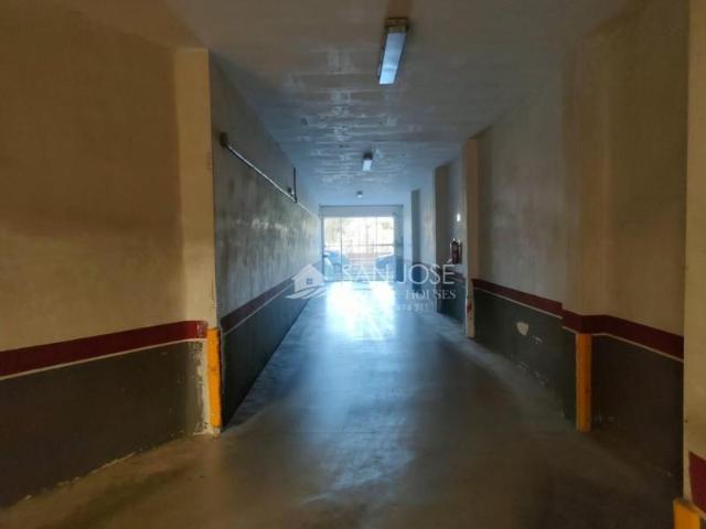 Garaje en alquiler en Aspe, Aspe