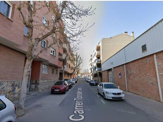 Garaje en alquiler en avenida De Catalunya, Alcarràs, de 27 m² por 50