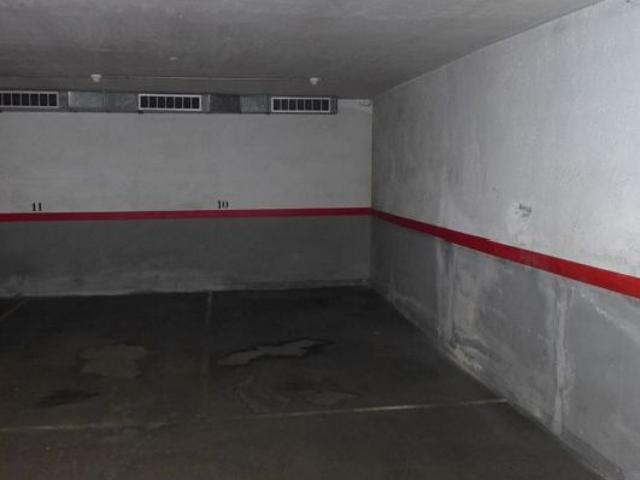 Garaje en alquiler en avenida De la Riera de Cassoles, Barcelona, de 9 m² por 100