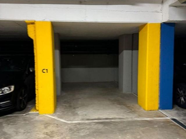 Garaje en alquiler en avenida De L'onze de Setembre, Reus, de 17 m² por 80