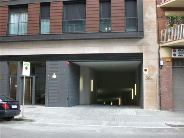 Garaje en alquiler en avenida Meridiana, Barcelona, de 10 m² por 110