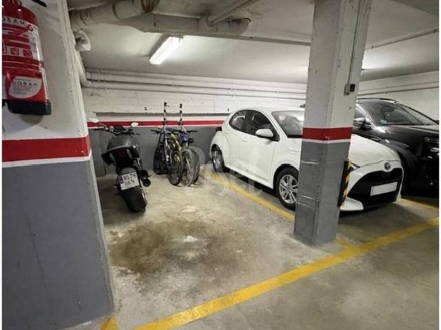 Garaje en Alquiler en Barris Marítims