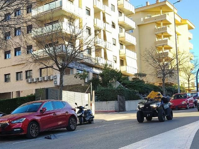 Garaje en alquiler en Blanes, de 15 m² por 80