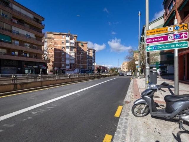 Garaje en alquiler en Granada, Camino de ronda