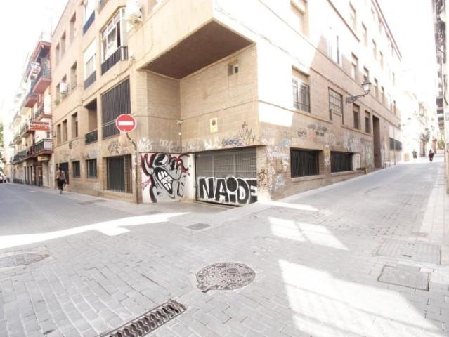Garaje en alquiler en Granada, Gran Capitán