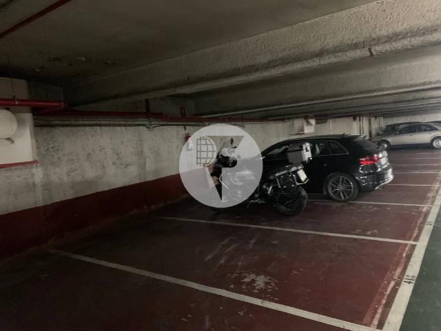 Garaje en Alquiler en Dreta de l'Eixample
