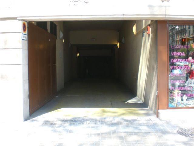 Garaje en Alquiler en Dreta de l'Eixample