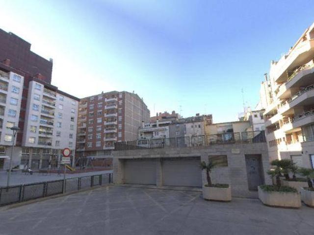 Garaje en Alquiler en Eixample Nord
