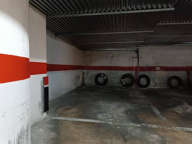 Garaje en Alquiler en Eixample Nord