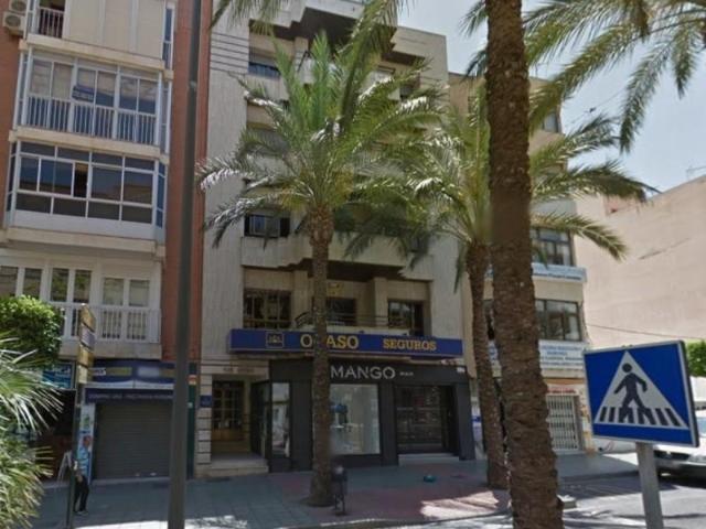 Garaje en alquiler en El Ejido, Centro ejido