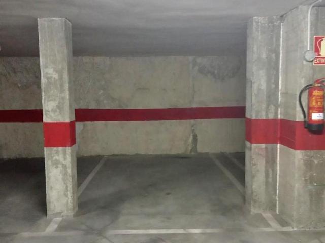 Garaje en alquiler en Humanes de Madrid, Pueblo