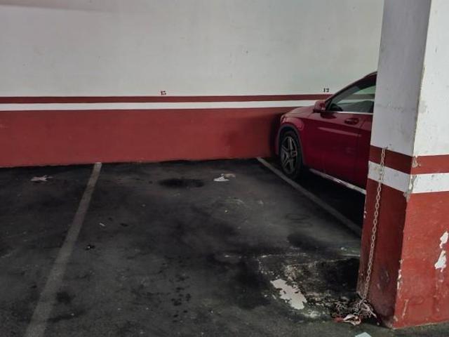 Garaje en alquiler en La Laguna, Zona Centro