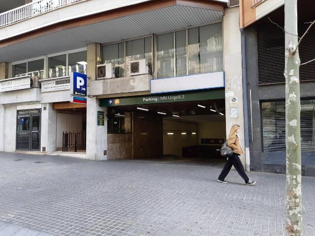 Garaje en Alquiler en L'Antiga Esquerra de l'Eixample