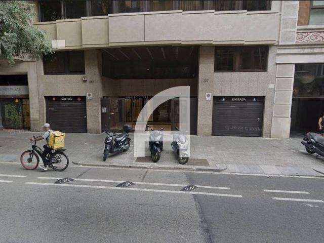 Garaje en Alquiler en L'Antiga Esquerra de l'Eixample