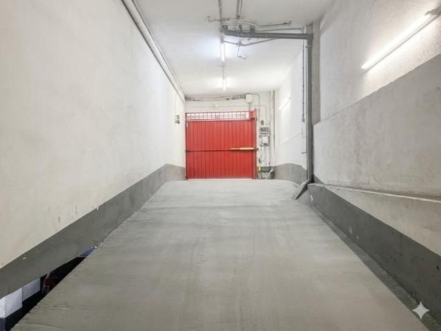 Garaje en alquiler en Madrid, Embajadores