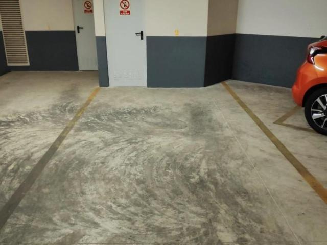 Garaje en alquiler en Manises, Hospital