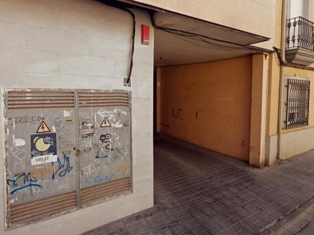 Garaje en alquiler en Manzanares, Centro