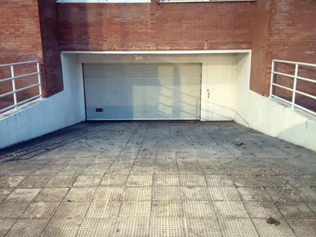 Garaje en alquiler en Manzanares, Nuevo Manzanares