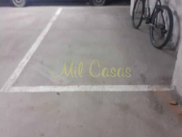 Garaje en alquiler en Noia