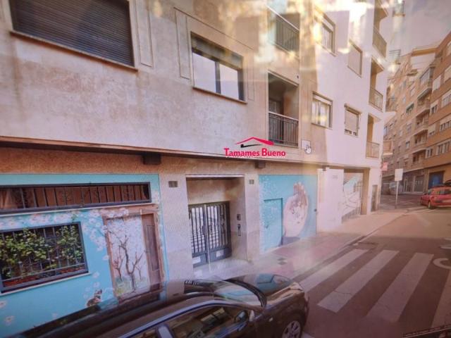 Garaje en alquiler en Salamanca, Avda. Italia