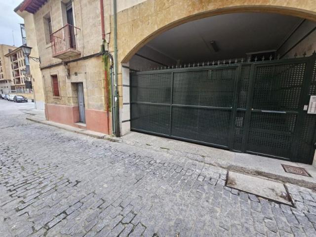 Garaje en alquiler en Salamanca, Universidad Tenerías