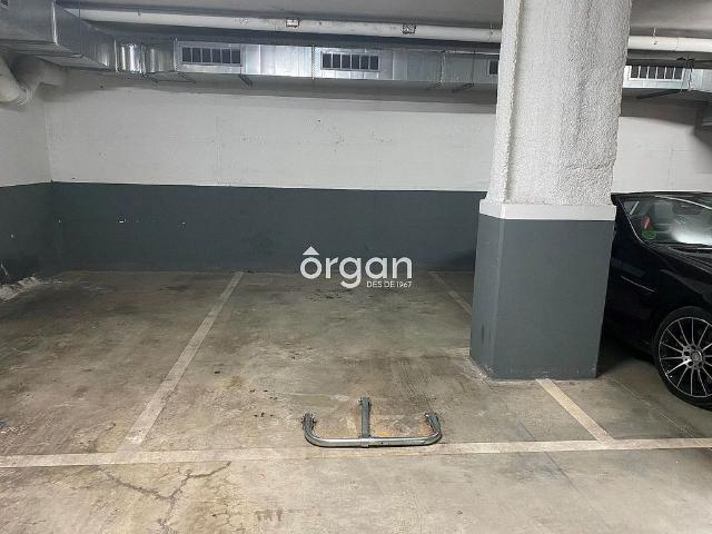 Garaje en alquiler en Sant Cugat del Vallès, de 11 m² por 80