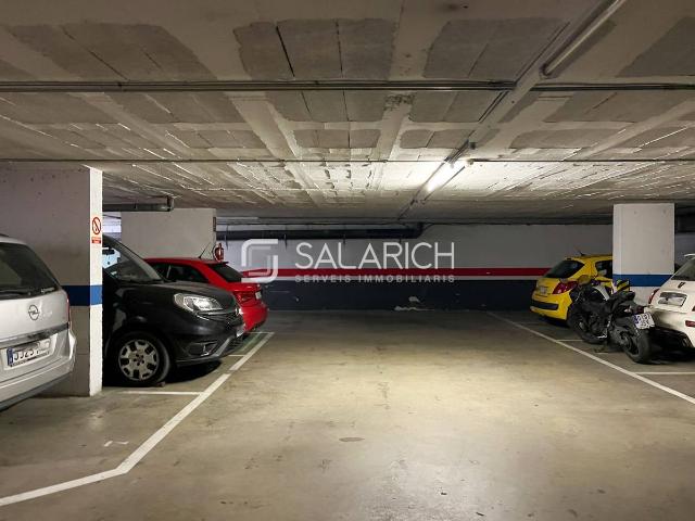 Garaje en Alquiler en Sant Pere, Sta. Caterina i la Ribera