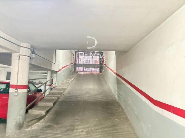 Garaje en Alquiler en Sants