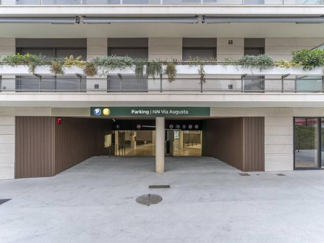 Garaje en Alquiler en Sarrià